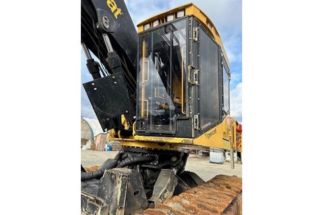 2014 Tigercat L870C Track Feller Buncher